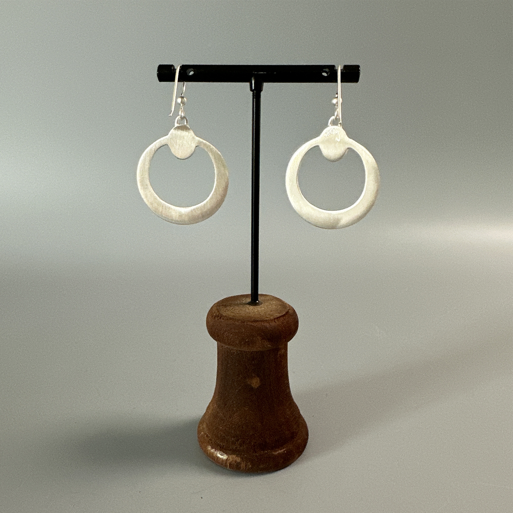 Earrings, Mother of Pearl Hoop Cab on French Wires - Gloria Sawin  Fine Jewelry 