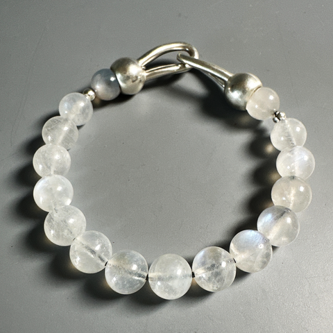 Bracelets, Moonstone Beads in Sterling - Gloria Sawin  Fine Jewelry 